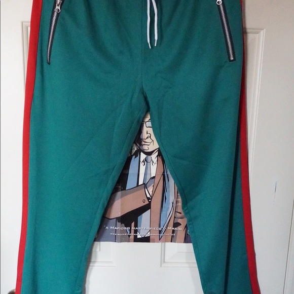 Track pants - Picture 2 of 5